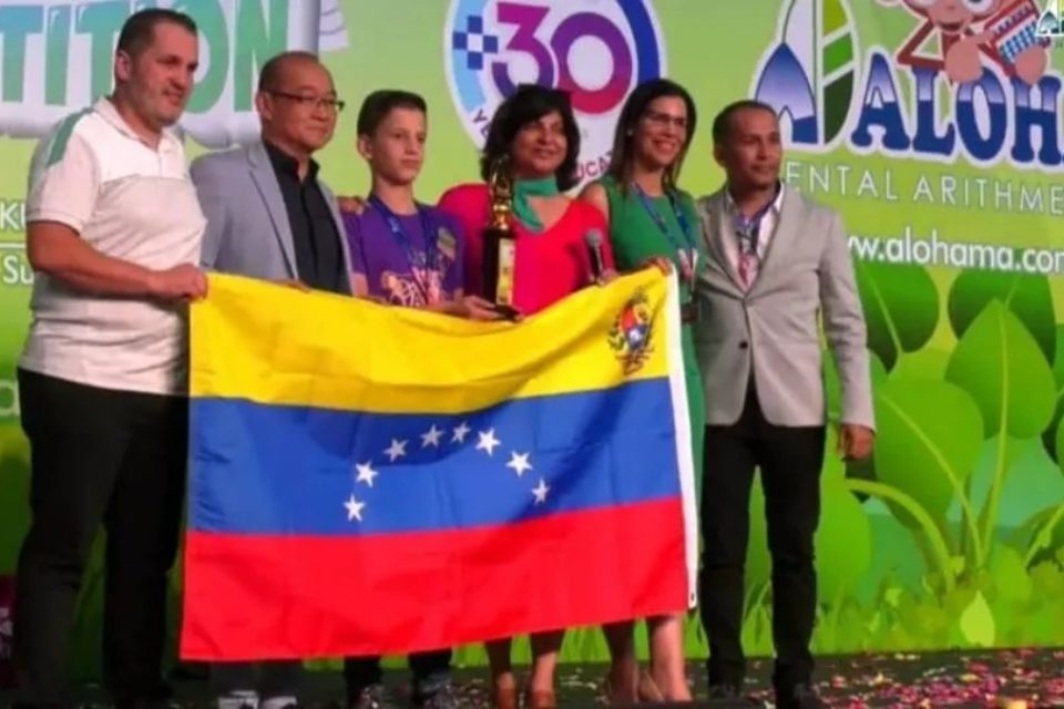 Niño venezolano ganó competencia de aritmética mental en Malasia