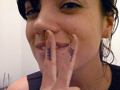 lil wayne finger tattoos