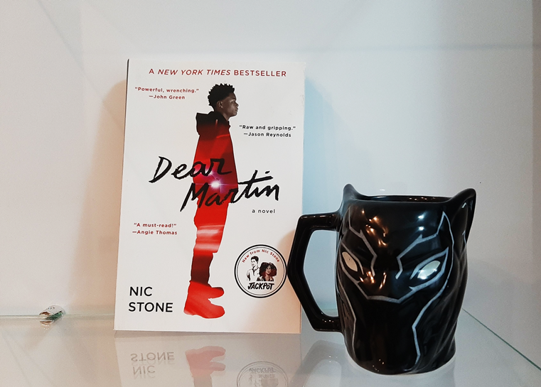 Capa do livro Dear Martin, de Nic Stone