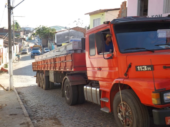Dário Meira: Prefeitura inaugura extensão de energia elétrica no Bairro Nova Jerusalém 