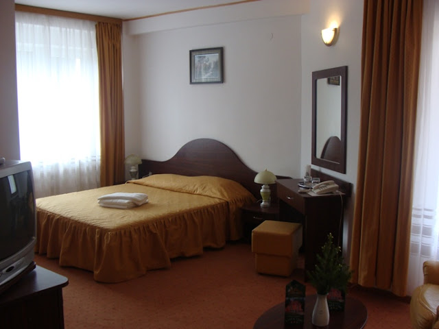 Cazare hotel pensiune la munte - Oferta cazare Pensiunea Cota 1200 Predeal_Brasov.