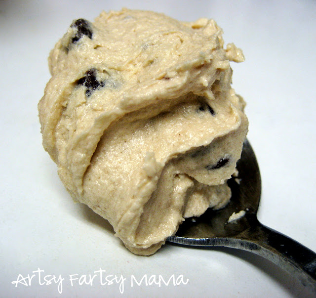 Safe-to-Eat/Eggless Cookie Dough at artsyfartsymama.com