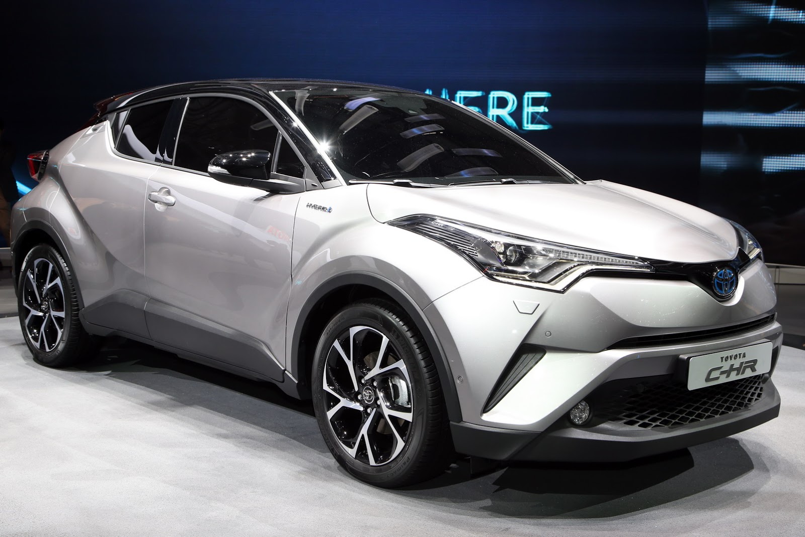 New Toyota CHR Gets 1.2L Turbo, 2.0L And 1.8L Hybrid 