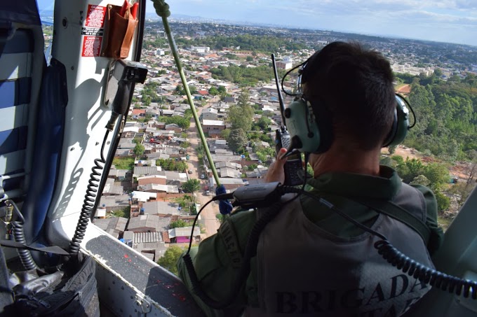 Helicóptero é utilizado em operação da Brigada Militar em Cachoeirinha