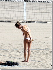 Alessandra-Ambrosio-White-Bikini-Pictures-At-Malibu-Beach-15