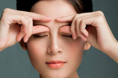 Trị thâm quầng mắt hiệu quả bằng hai bước đơn giản nhất