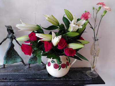 Photo of roses in a jug