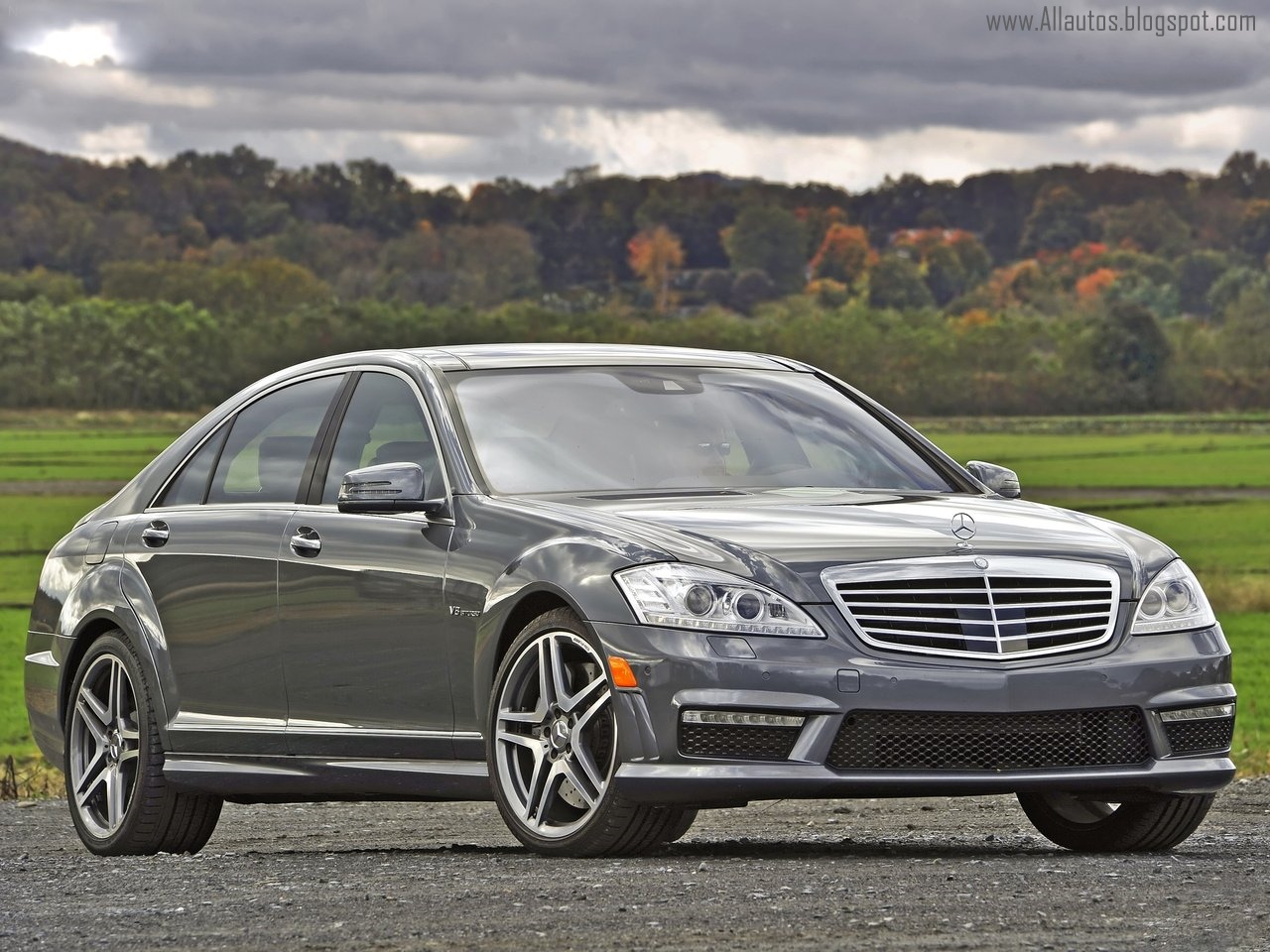 Autos: W221 Mercedes Benz S63 and S65 AMG. (2011 + 2012 models)