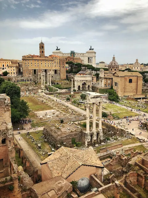 Rome: Where History Comes Alive! Your Essential Travel Guide to Rome's Top Attractions!