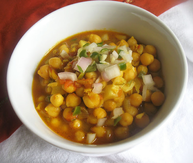 sour chickpeas