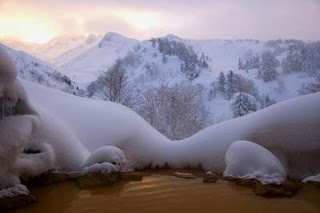 Air Panas di Onsen Tokachidake