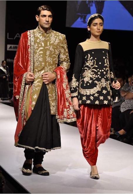 Sabyasachi Mukerjee Lakme Fashion Week India 2011