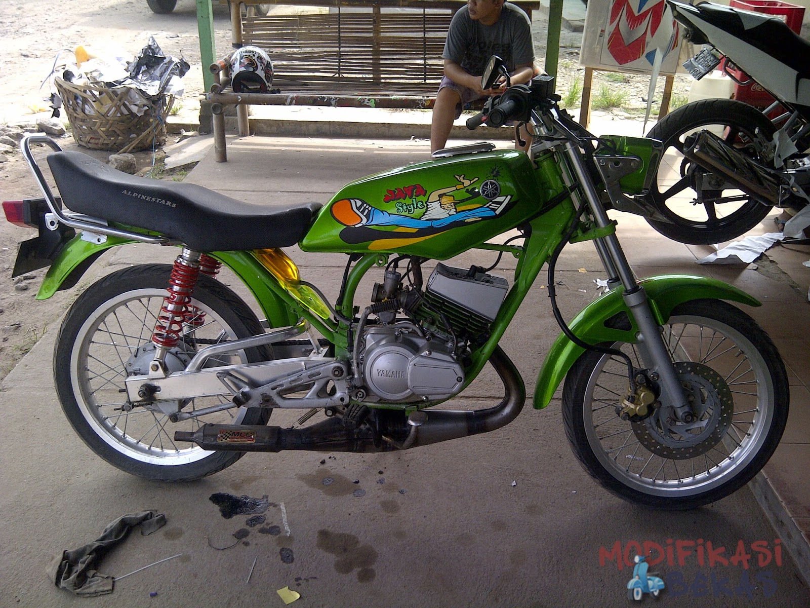 Modifikasi Motor Bekas