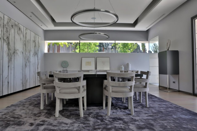 Modern dining room in The Memory House by A-Cero Architects