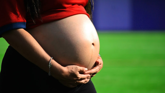 Pregnancy Food: How Much You Eat During Pregnancy Affect Baby Weight