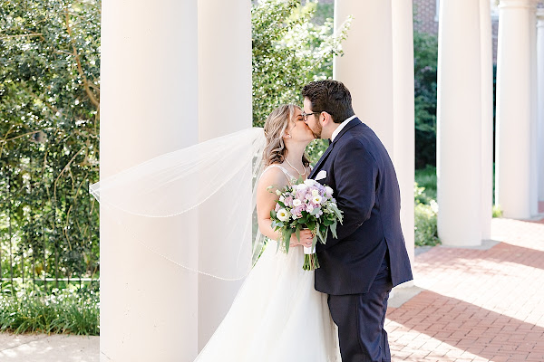 University of Delaware Wedding Photographed by Maryland Wedding Photographer Heather Ryan Photography