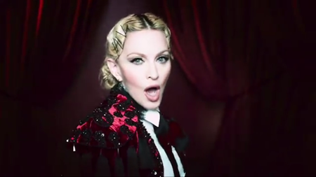 madonna-living-for-love2