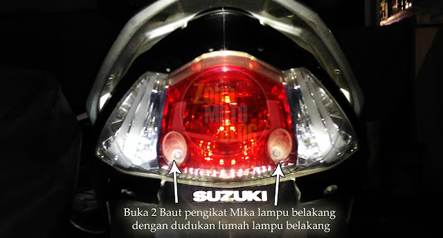 Cara membuka lampu belakang suzuki address