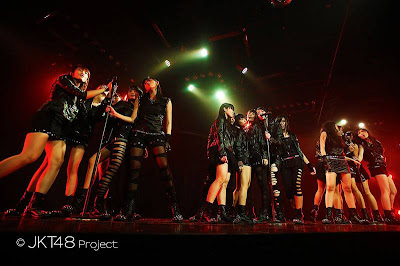 Download Lagu JKT48 - Lay Down [CLEAR]