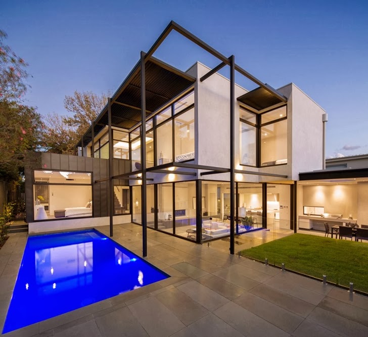 Rear elevation of Contemporary Style Home by Domoney Architecture