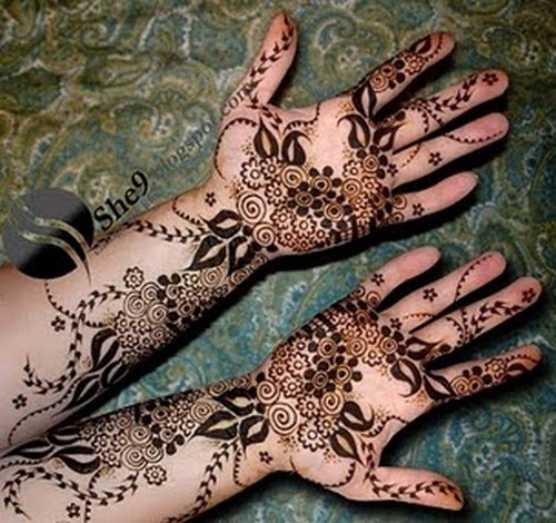 Arabic style of mehndi is very diverse but term is often used to describe 