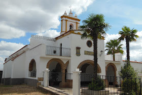 Resultado de imagen de nuestra señora de las flores bodonal de la sierra"