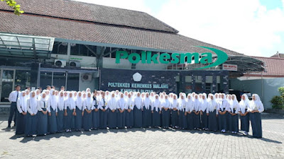 Civitas Akademika Poltekkes Kemenkes Malang Kampus 3 Blitar Gelar Deklarasi Pemilu 2024 Damai