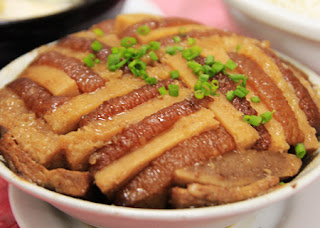 Lipu taro pork, it is made of taro and pork.