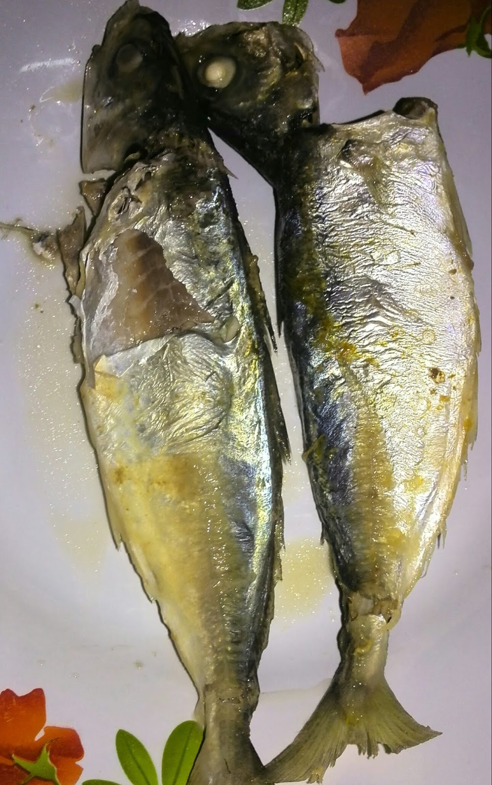 namakucella IKAN REBUS GORENG YANG SEDAP