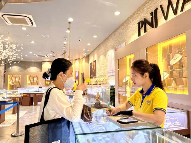 Xu hướng mua sắm mới trong <a href=