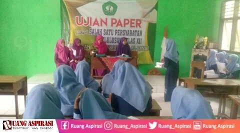 MA Nurul Huda Al-Banat Terapkan Ujian Paper