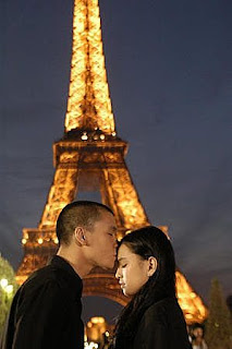 Eiffel, I'm In Love (2003)