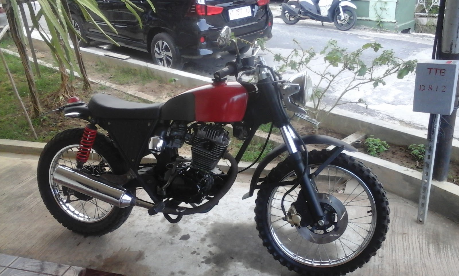 Modifikasi Motor  Jadul  Modifikasi Honda CB 100 K5 tahun 1980