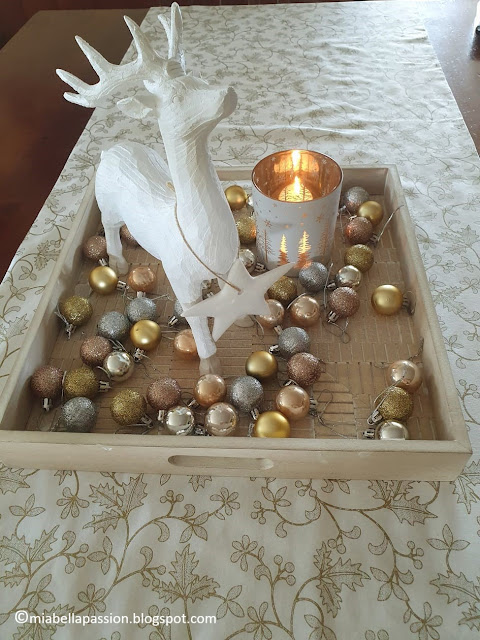 Christmas Table Centrepiece