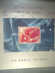 CARTEL ON EVERY STREET TOUR FIRMADO