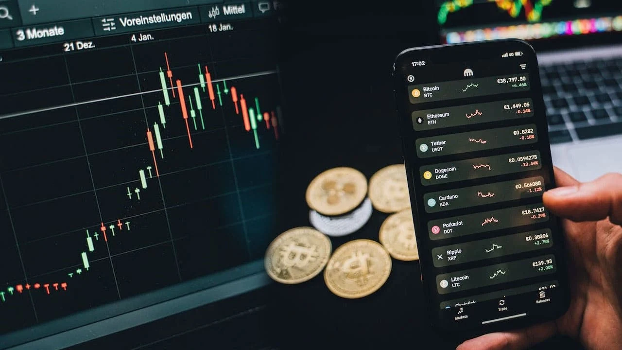 Como Se Almacenan y Guardan las Criptomonedas, Tokens y Bitcoin BTC en una Billetera Wallet de Bitcoin en 2023