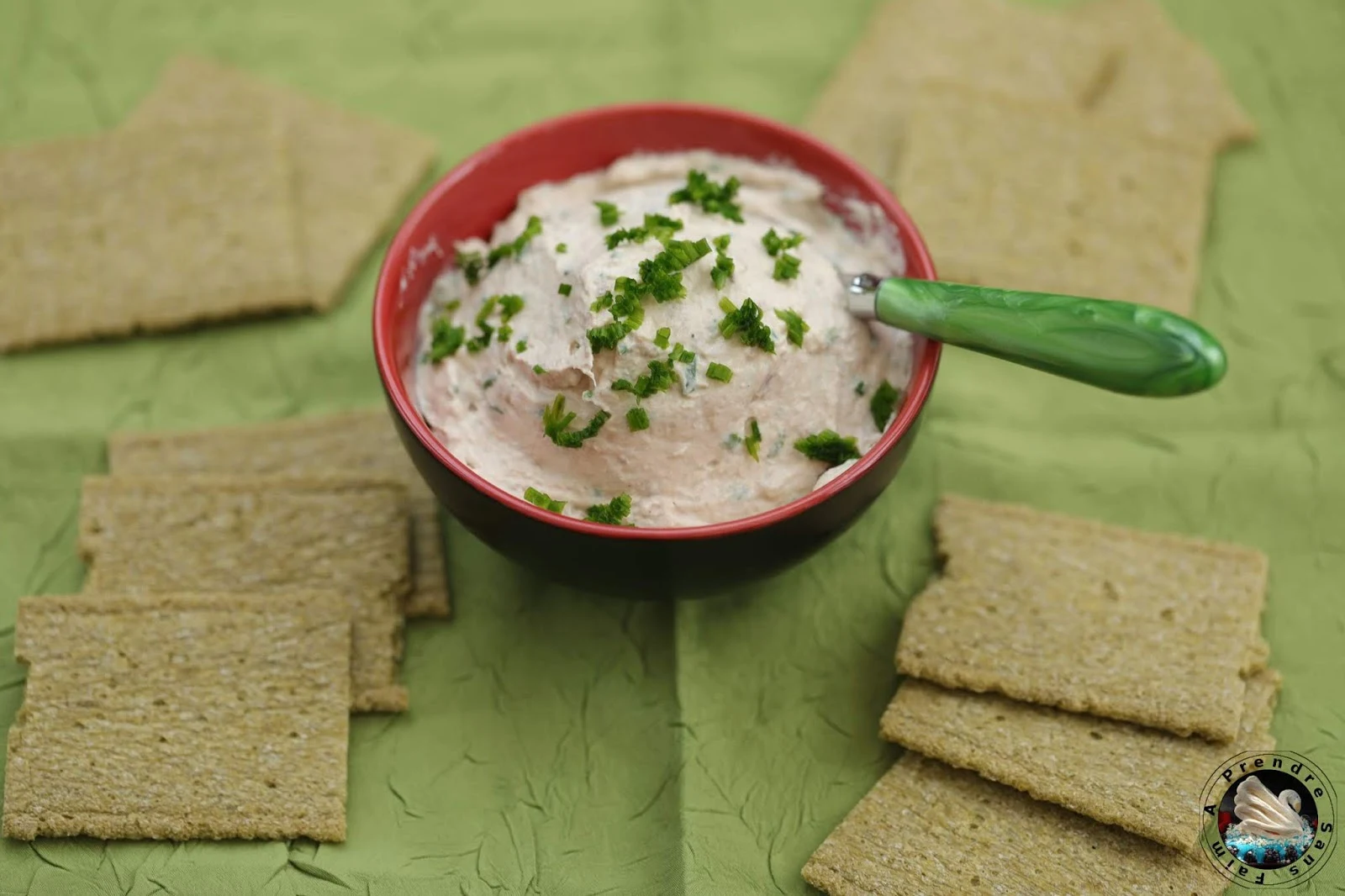 Tartinade de thon, crackers chou kale