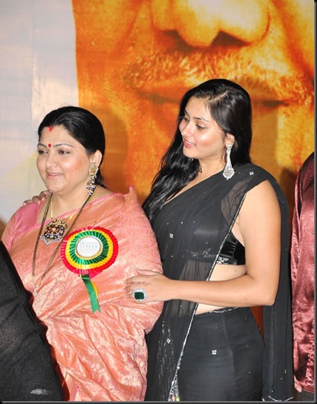 Namitha_with_Kushboo_(3)