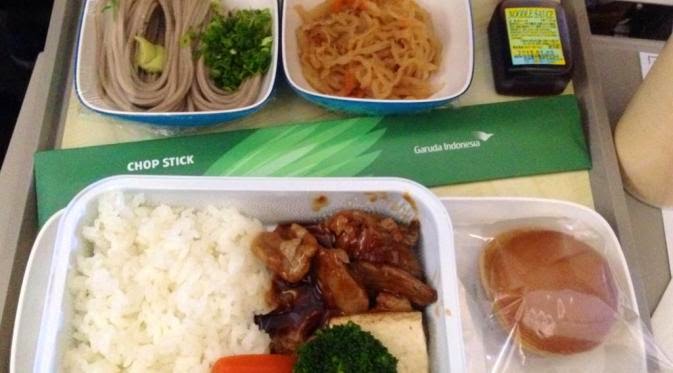 Makanan Chika Arimura di Pesawat
