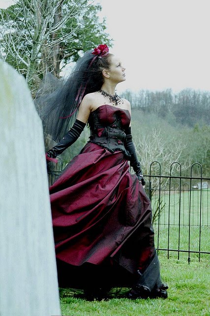 gothic mermaid wedding dress