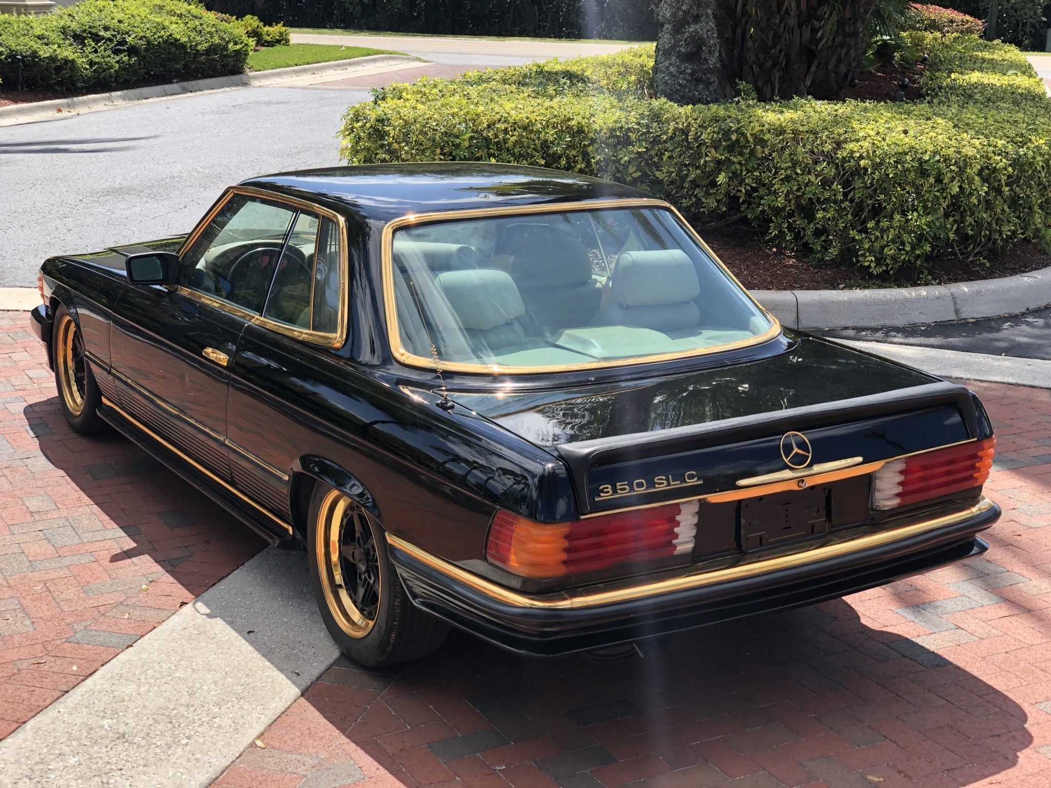 1977 Mercedes-Benz C107 350SLC mit AMG Akzenten