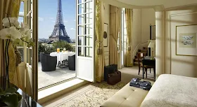 HABITACION DE HOTEL CON VISTA A LA TORRE EIFFEL SUITE