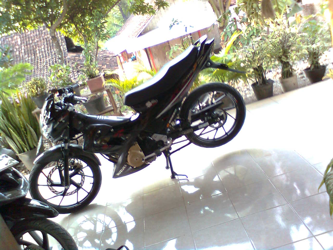 CINTA N BISNIS: DI JUAL MOTOR SATRIA FU 2010