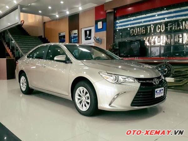 Bán xe Toyota Camry LE 2.5 L - 2015 giá 82 000 USD(~ 1 tỷ 845 triệu) tại Hải Phòng.