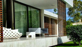 Desain Teras pada rumah minimalis yang cocok