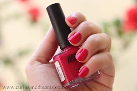 Nykaa nail polish, Nykaa floral carnival nail polish, review, swatch, hot pink poppy