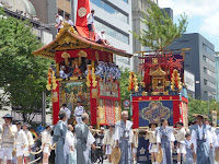 函谷鉾と油天神山