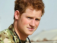 Pangeran Harry: “Saya 'Membasmi' Orang-Orang muslim Demi…”