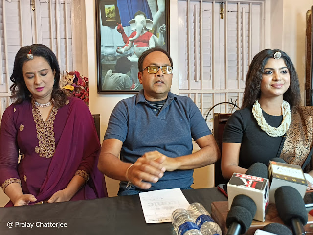 Suneet Shrimal with Swati Sarkar and Madhabilata during the Old is Gold interview at Iconic Kolkata.