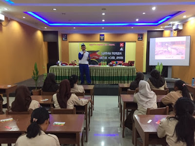 Edukasi Safety Riding di SMA-SMA di Kota Batam